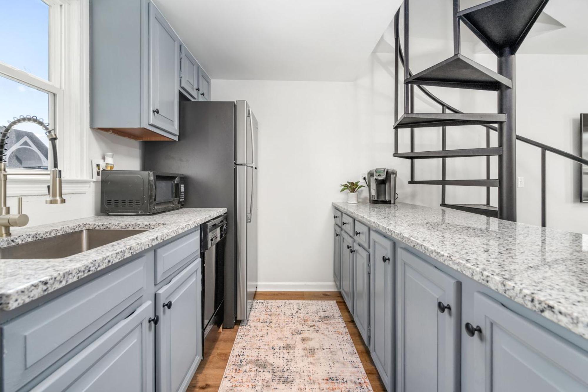 Remodeled And New - Walk To Downtown Auburn Apartment ภายนอก รูปภาพ